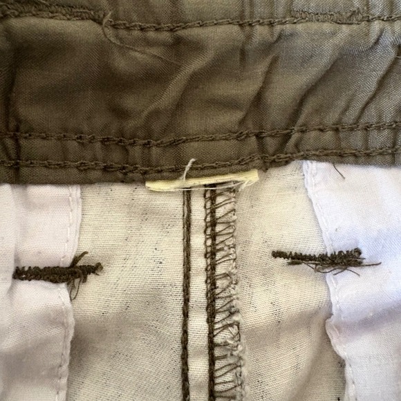 Vintage Mossy Oak Camo Cargo Shorts Mens Camouflage Outdoor Casual 32x11 - Picture 3 of 5